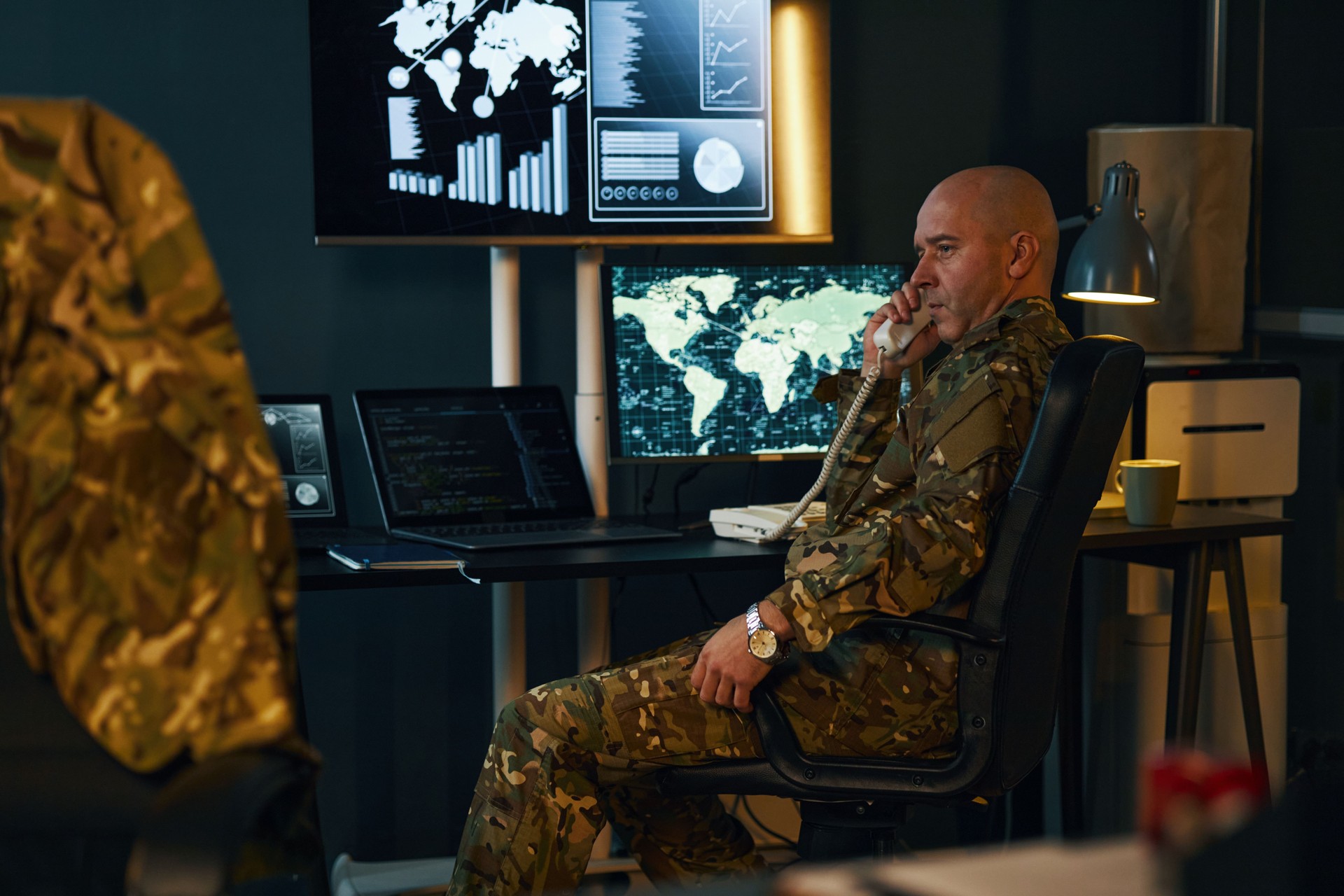 Análisis de la estrategia militar utilizando tecnología avanzada